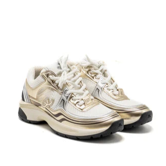 C. Runner - Beige
